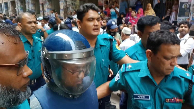 আ.লীগের হেভিওয়েটদের সঙ্গে কাঠগড়ায় জামায়াত নেতা! 