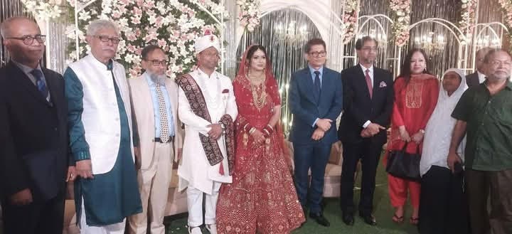 সেনা কুঞ্জে মেজর জাফর  ও ক্যাপ্টেন শিলা জুটির বিয়ে নয় যেন রাজনীতিবিদ,পেশাজীবী, সমাজকর্মীদের মিলন মেলা