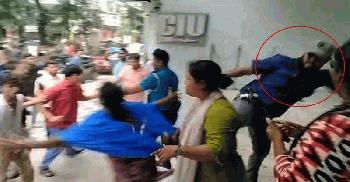 নারীকে লাথি মারা সেই কর্মীকে বহিষ্কার করল জামায়াত