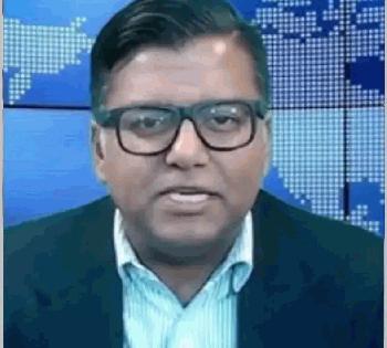 নাহিদ ইসলামের সাবেক পিএ আতিকের বিরুদ্ধে ঘুষ দাবির অভিযোগ