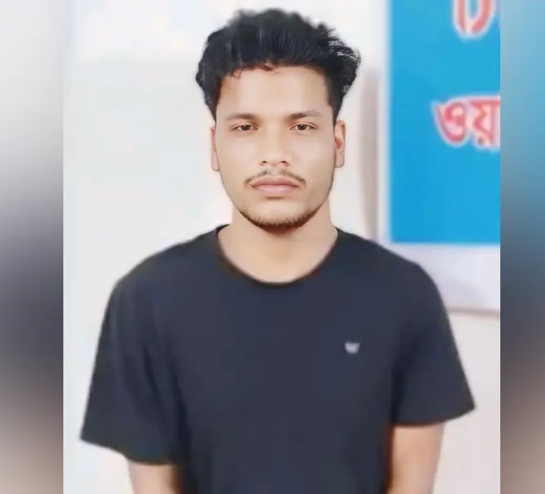 পিকআপভর্তি গাঁজাসহ ছাত্রদল নেতা আটক