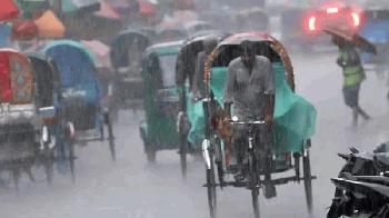 ২৪ ঘণ্টায় অতি ভারি বর্ষণ হতে পারে ঢাকাসহ ৪ বিভাগে, ভূমিধসের শঙ্কা