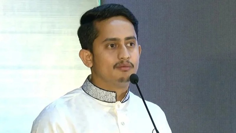 জাতীয় পার্টি ইস্যুতে সারজিসের স্ট্যাটাস, যা লিখলেন