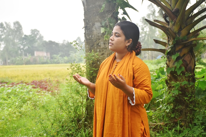 পায়েলের মৌলিক গান ‘চিতায় পুড়ে সাধের দেহ’ 