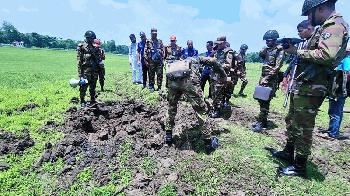 মরিচ ক্ষেতে মিলল ‘দ্বিতীয় বিশ্বযুদ্ধের’ গ্রেনেড